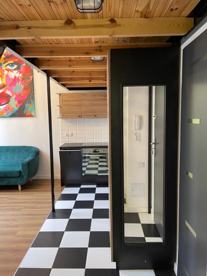 Apartmán Urokliwy Loft W Ncl Kamienica Vabank 34 Lodž Exteriér fotografie